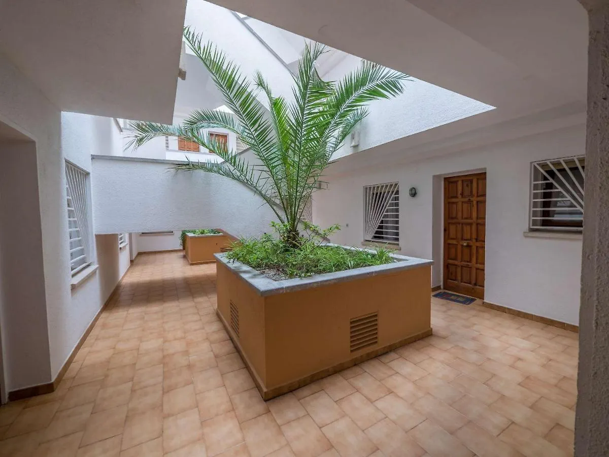 Fabulous Apartment Ideal For Families, Near The Beach L' Escala Spagna